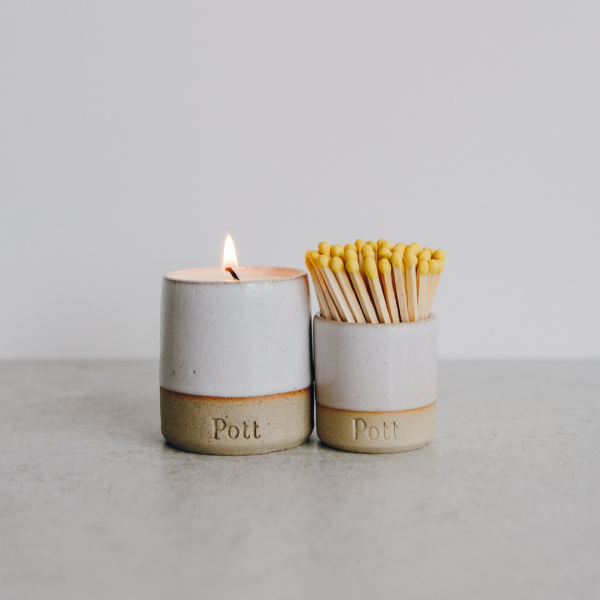 The Petite Speckle Set (Petite candle + MatchPott) Discount