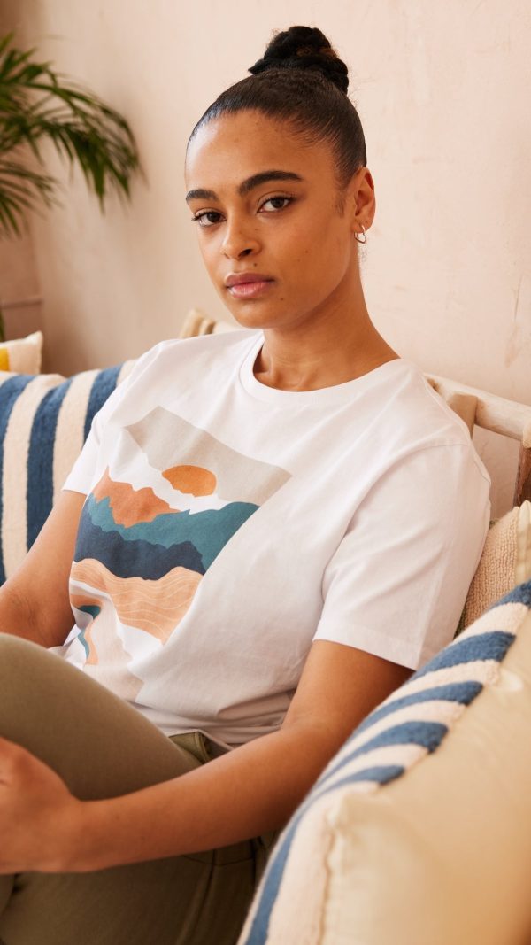 ORGANIC LANDSCAPE UNISEX TEE Online