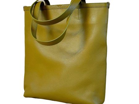 The Ivy  Tote Bag in Pistachio Hot on Sale